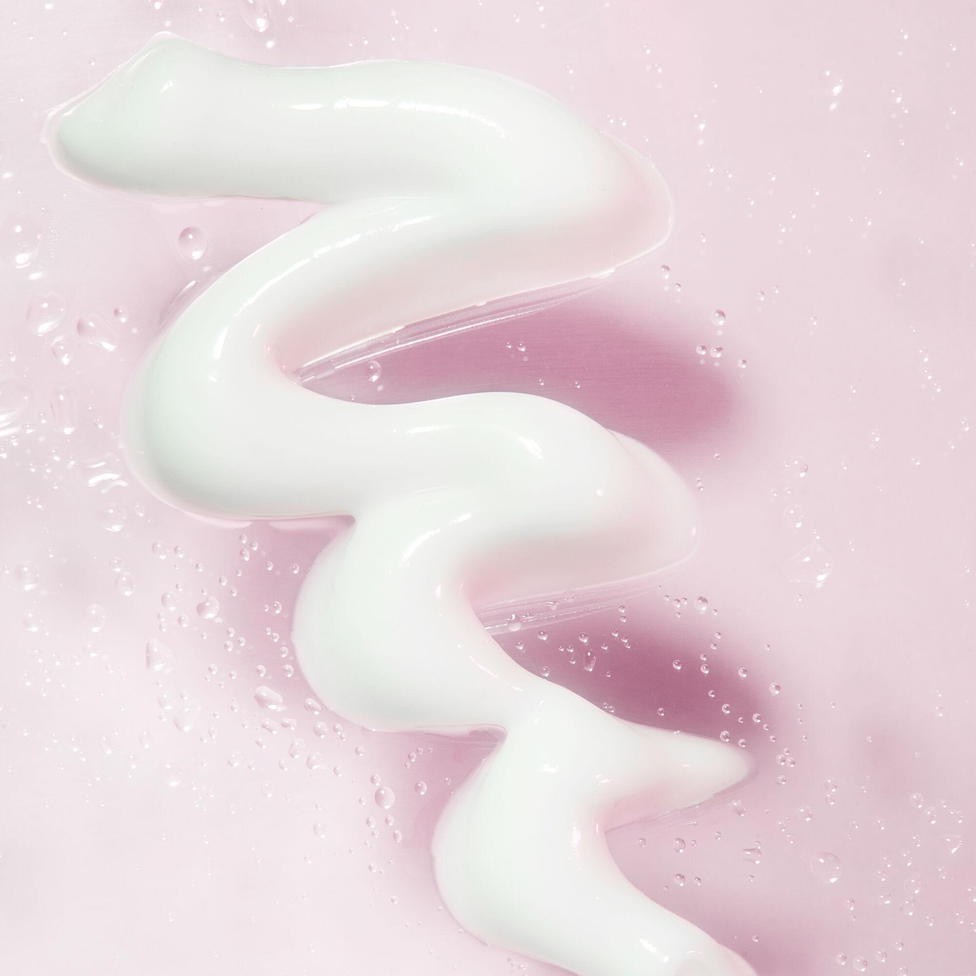 Mary Kay® Hydrating Moisturizer - Image 2