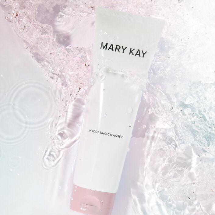 Mary Kay® Hydrating Cleanser - Image 3