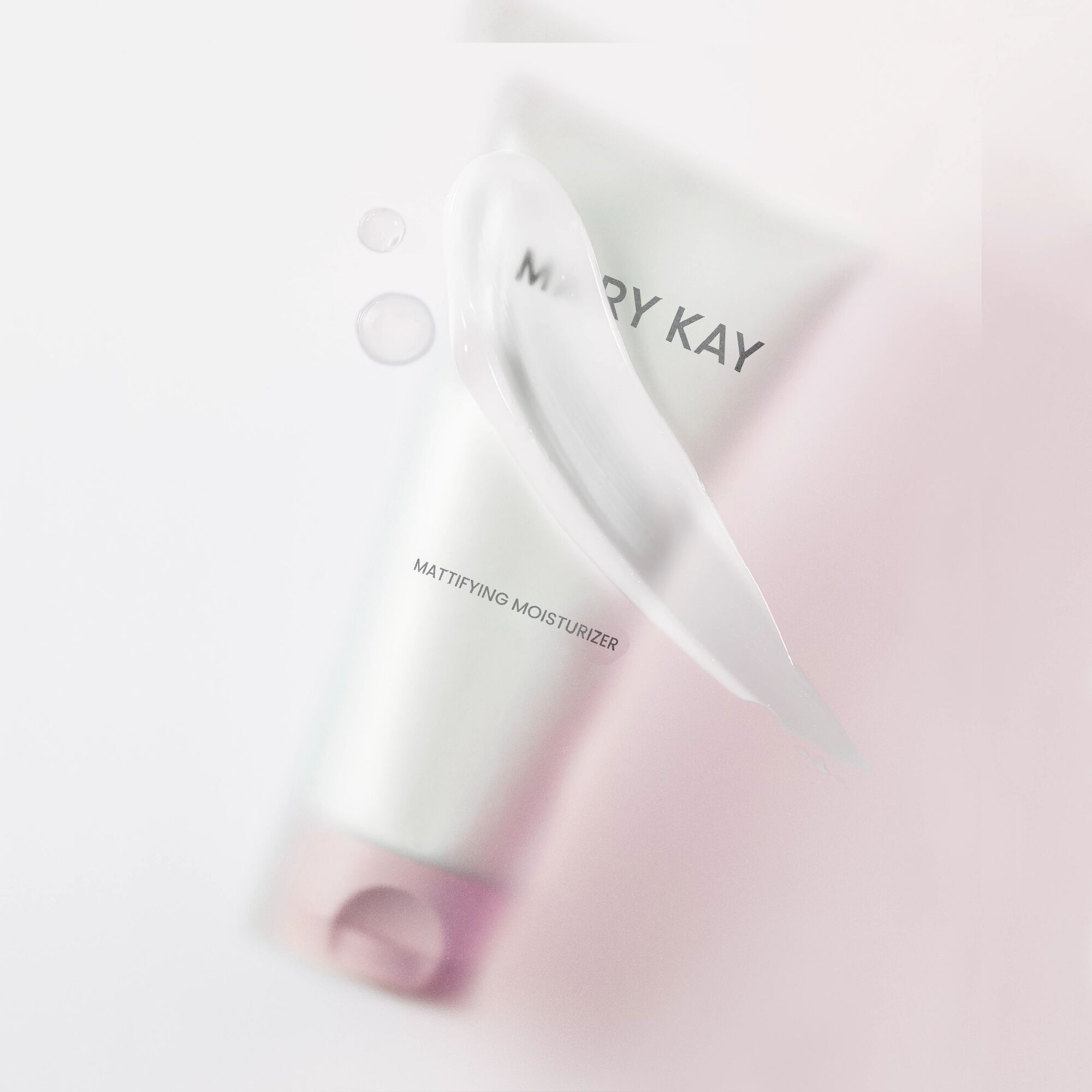 Mary Kay® Mattifying Moisturizer - Image 2